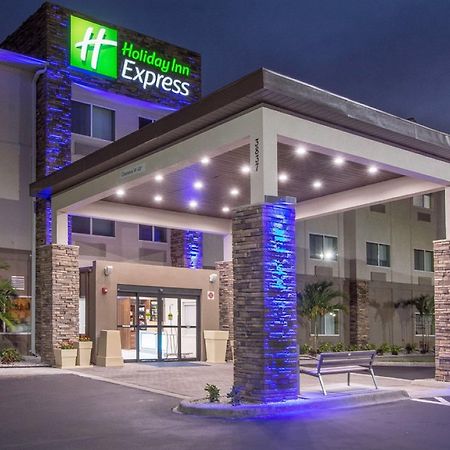 Holiday Inn Express - Naples South - I-75, An Ihg Hotel Exterior photo